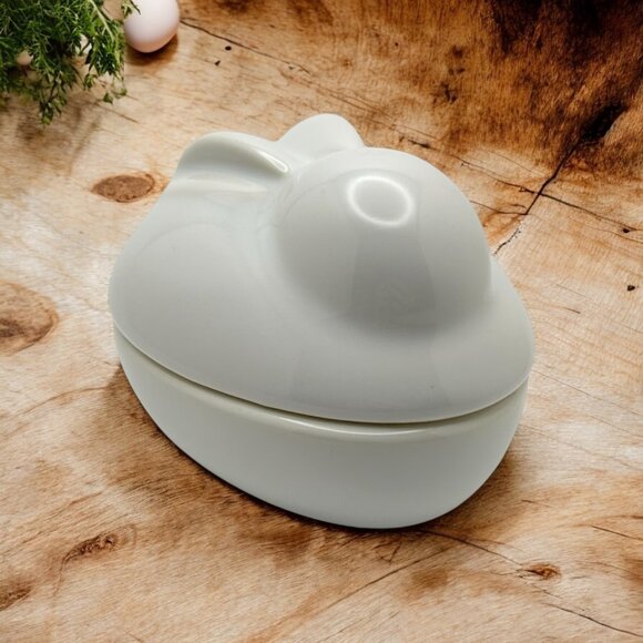 Pottery Barn White Easter Bunny Trinket/Candy Dish/Bowl with Lid - Retired - Picture 1 of 9
